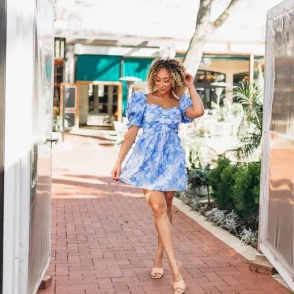 Buddylove Colby Puff Sleeve Mini dress - Picture 7 of 10